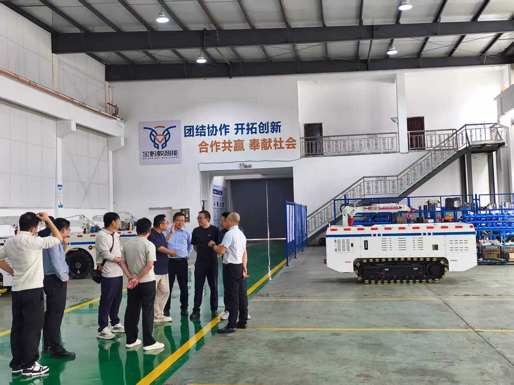 山水黔城藏古韵,远道贵客踏风来!欢迎贵州的客户莅临考察